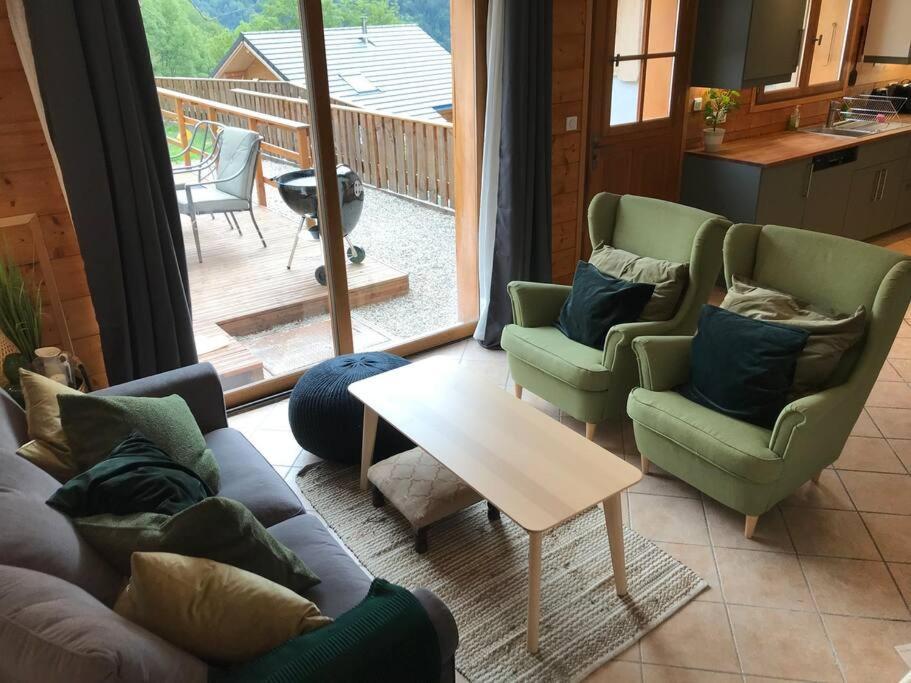 Allemond - Restful 2 Bed Apartment For Ski, Cycle & Family מראה חיצוני תמונה