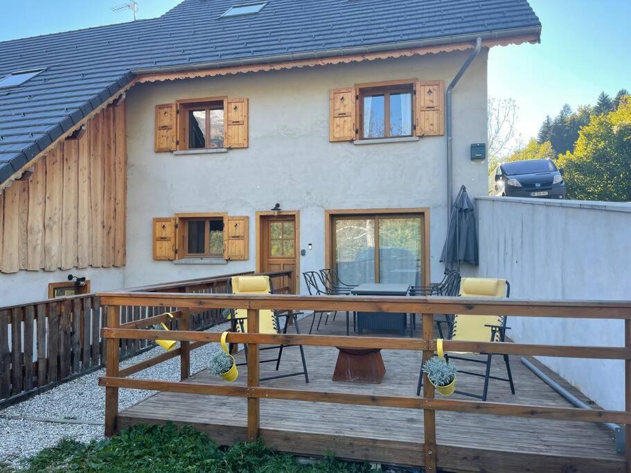 Allemond - Restful 2 Bed Apartment For Ski, Cycle & Family מראה חיצוני תמונה